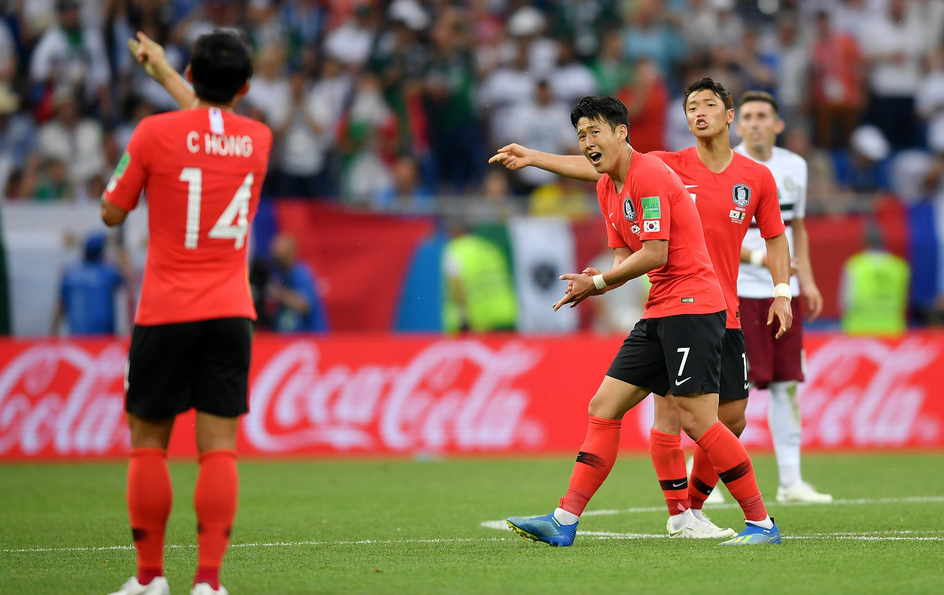 ewc电竞世界杯-德甲金靴争夺白热化，四将同入二十球大关  